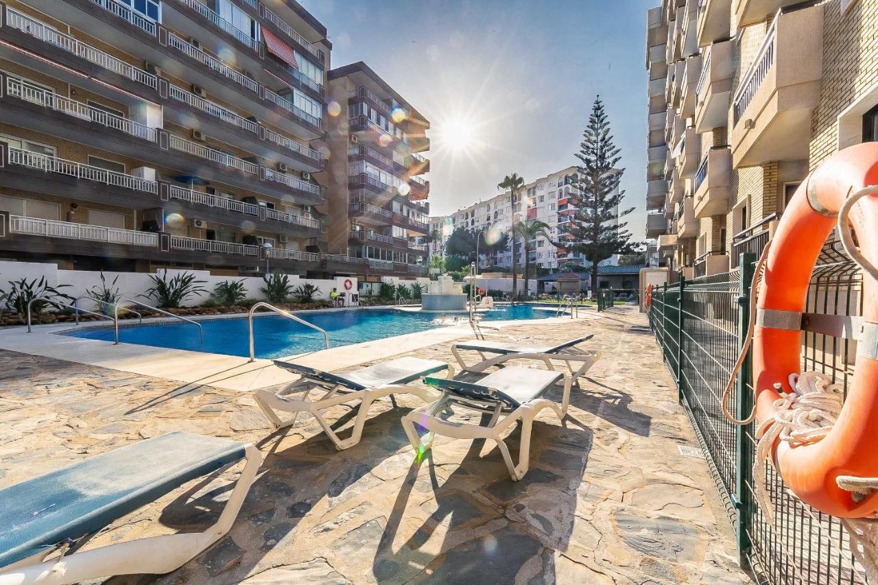 76-Lovely Beach Front Apartment In Fuengirola Eksteriør billede
