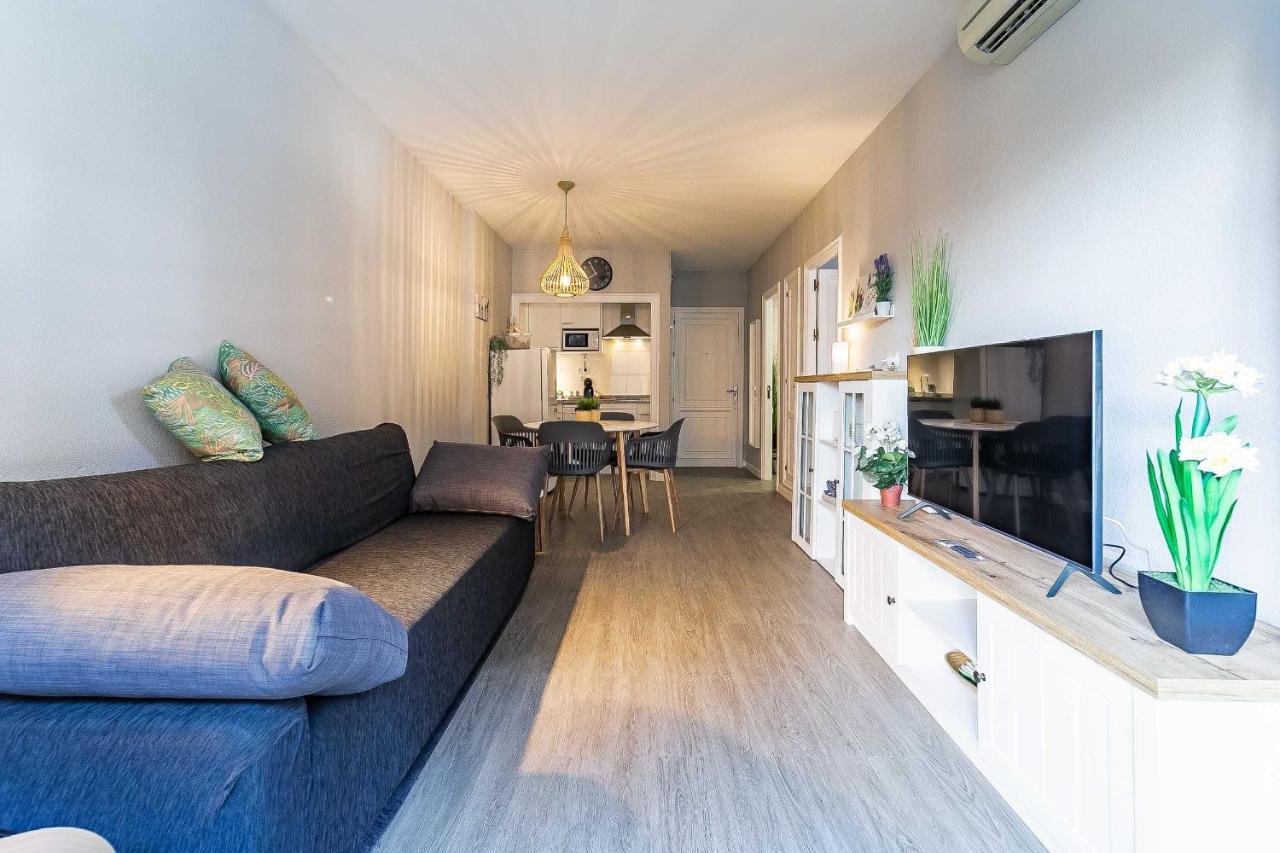 76-Lovely Beach Front Apartment In Fuengirola Eksteriør billede