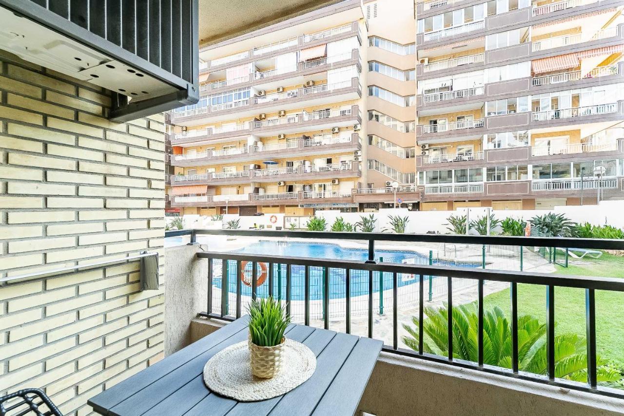 76-Lovely Beach Front Apartment In Fuengirola Eksteriør billede